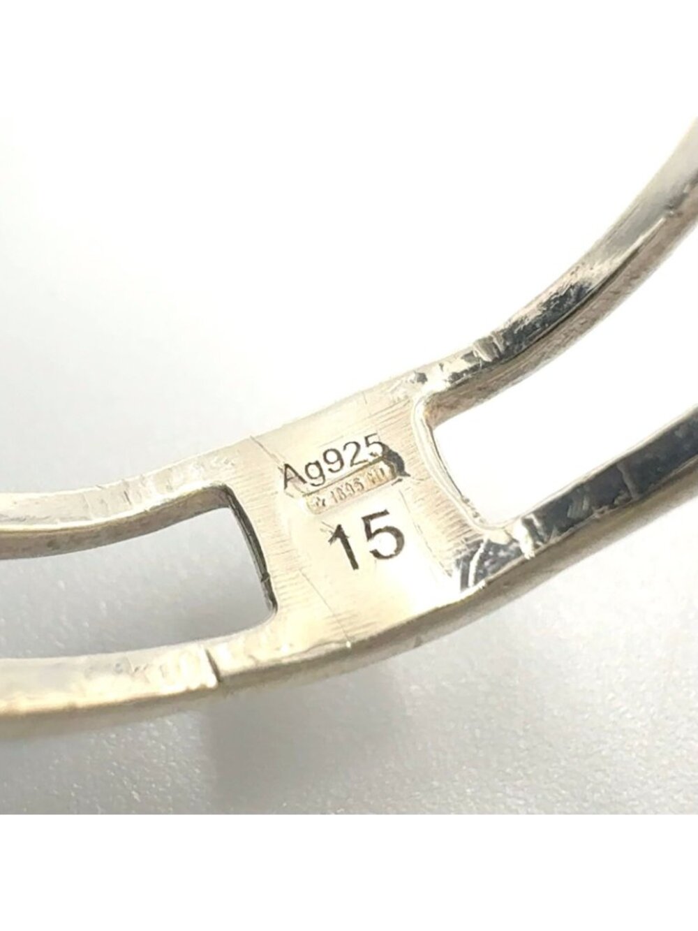 Gucci Interlocking Open Band Silver Ring - Picture 6 of 13